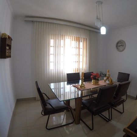 Corona Hostel Poços de Caldas Eksteriør billede