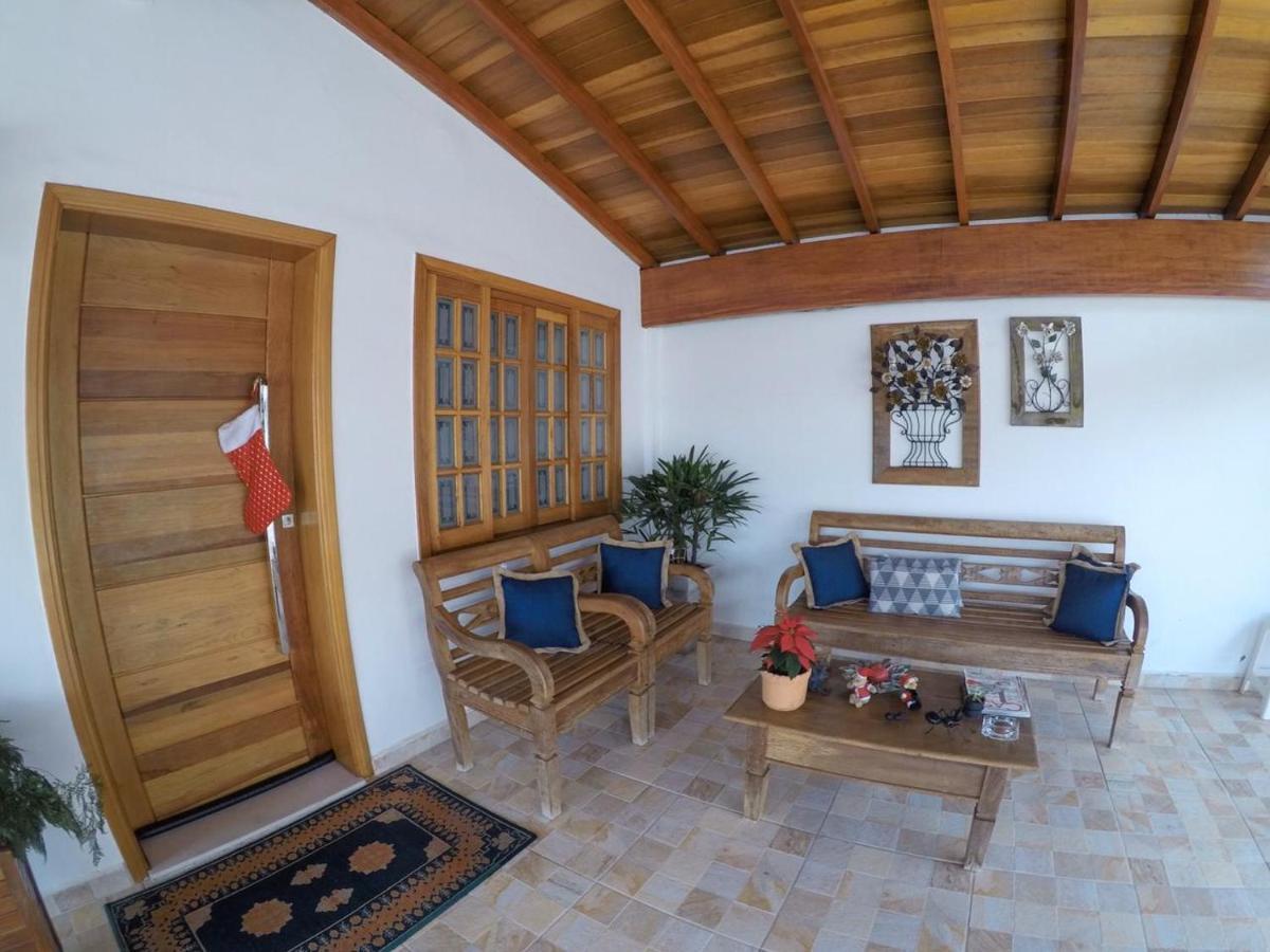Corona Hostel Poços de Caldas Eksteriør billede